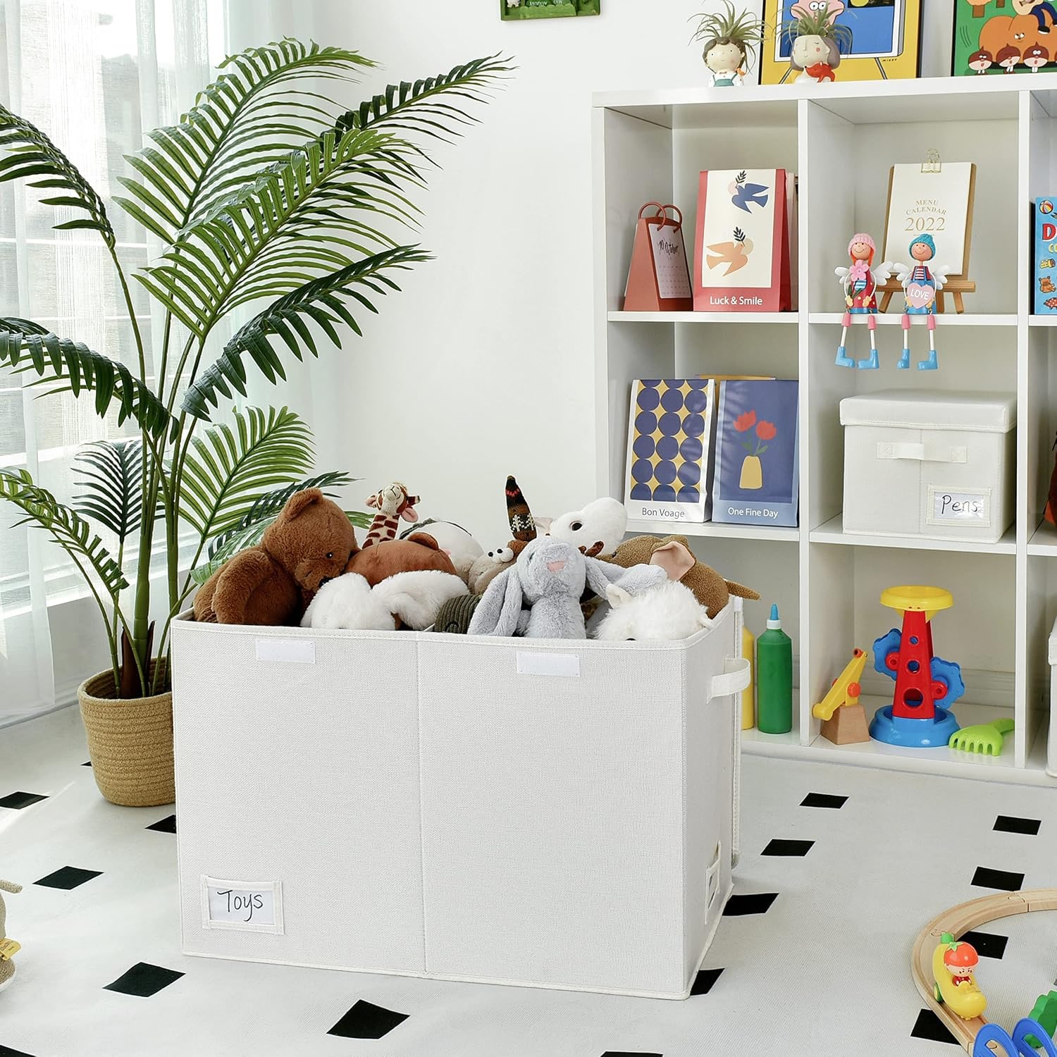 Large Toy Storage Box with Lid and Handles: image 2